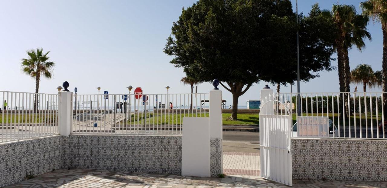 Casa 1ª Linea Paseo Maritimo Torre Del Mar Exterior photo
